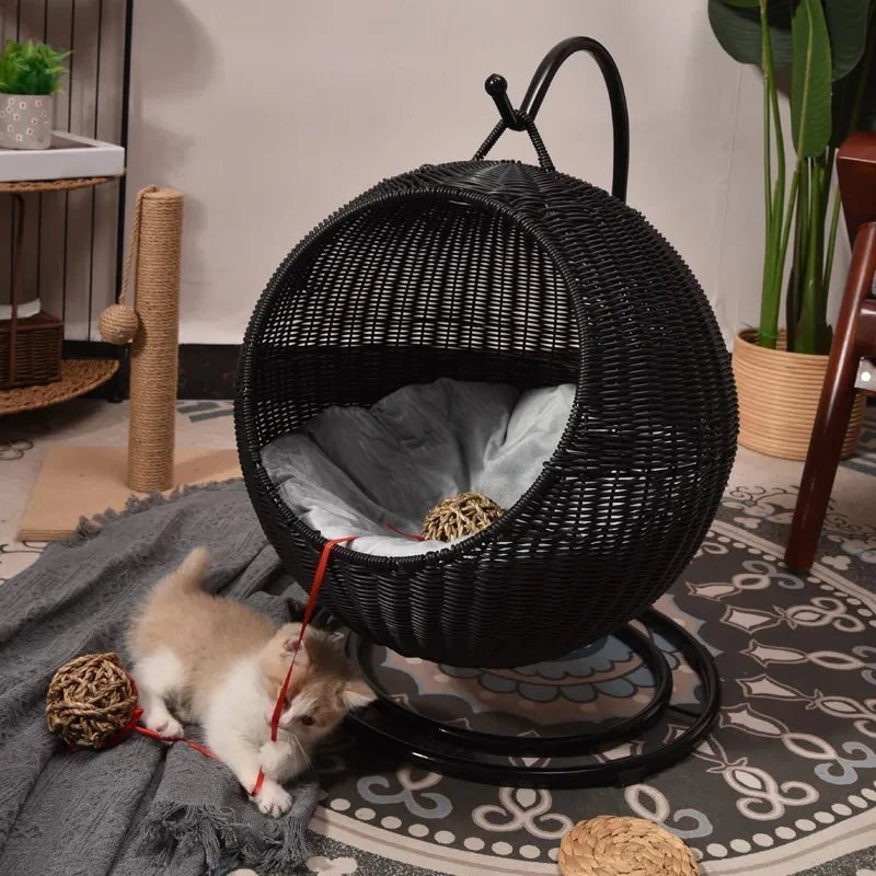 Cat and Dog Rattan Kennel: Four Seasons Universal Pet Bed - Salamander Prime